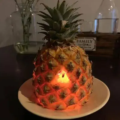 dùng dứa khử mùi hôi