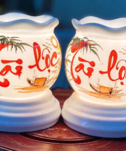 Đèn Xông Tinh Dầu Size Lớn Miệng Lượn- Chữ Tài Lộc