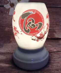 Đèn Xông Tinh Dầu Dáng Xoài - Thư Pháp Chữ Tâm