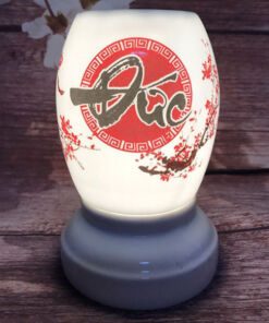 Đèn Xông Tinh Dầu Bát Tràng Dáng Xoài - Chữ Đức