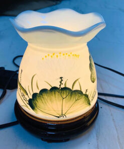 Đèn Xông Tinh Dầu Bát Tràng Dáng Eo Lá Sen