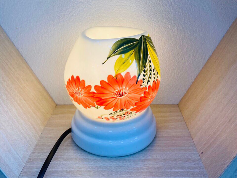 Đèn Xông Tinh Dầu Bát Tràng Mắt Ngọc Hoa Đỏ