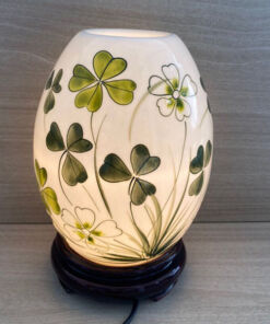 Đèn Xông Tinh Dầu Bát Tràng Dáng Trứng Hoa May Mắn