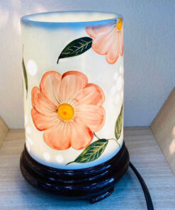 Đèn Xông Tinh Dầu Trụ Hoa Nổi - Hoa Trà Mi  S2