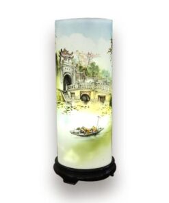 Đèn Xông Tinh Dầu Bát Tràng Dáng Ống - Cảnh Chùa -H42cm