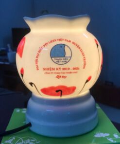 ĐÈN TINH DẦU IN LOGO THANH NIÊM VIỆT NAM