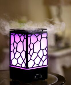 máy khuếch tán hình lập phương đen