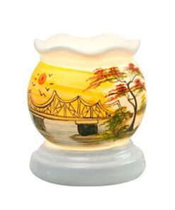 Đèn xông tinh dầu Bát Tràng vẽ cầu bắt qua sông